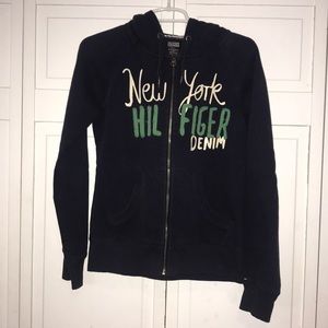 Tommy Hilfiger navy blue sweatshirt
